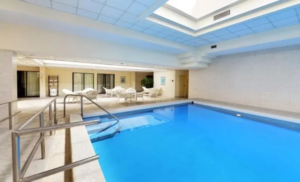 DoubleTree by Hilton Canton Downtown