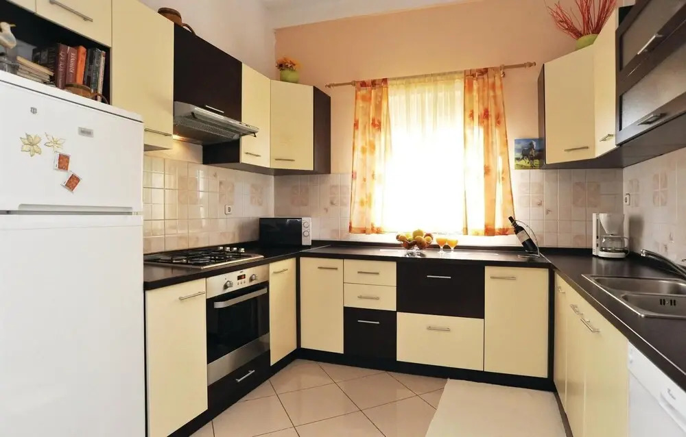 Stunning Home in Maslenica With Wifi and 3 Bedrooms