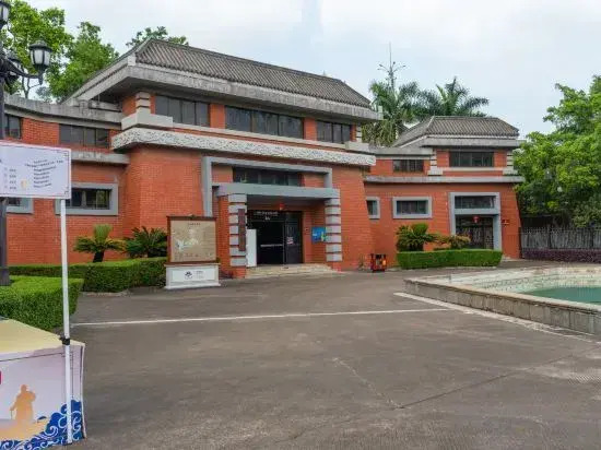 Lavande Hotel (Zhongshan Nanlang,Sun Yat-sen's Former Residence)