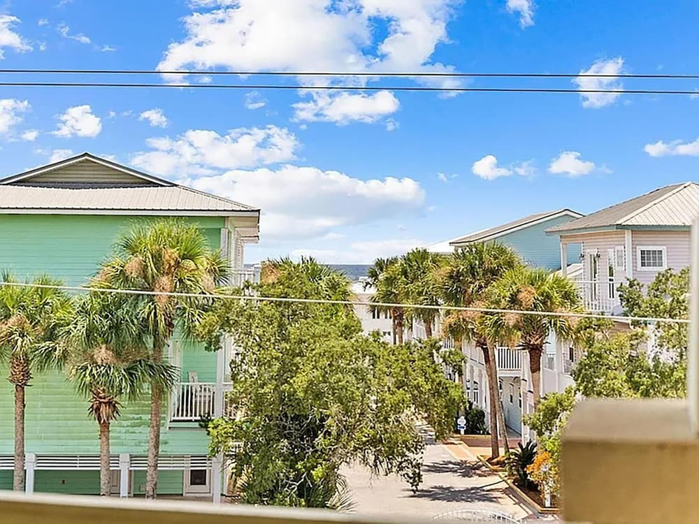 Grand Isle Condo 306