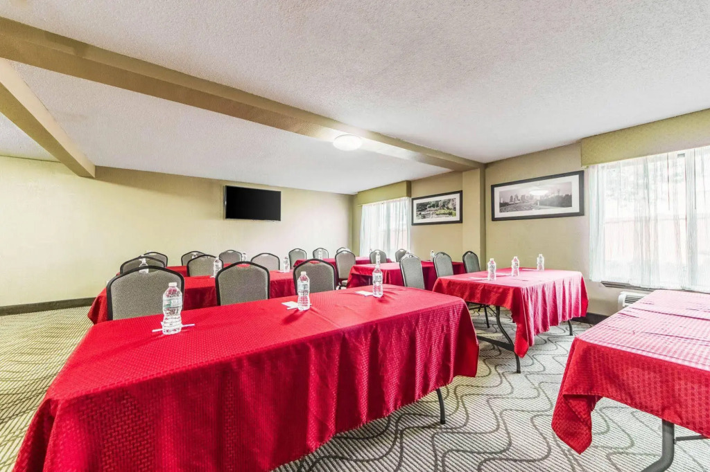 Comfort Inn Dallas Park Central