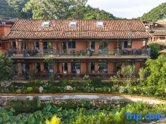 Xia Mo Lian Xiang Lake View Homestay