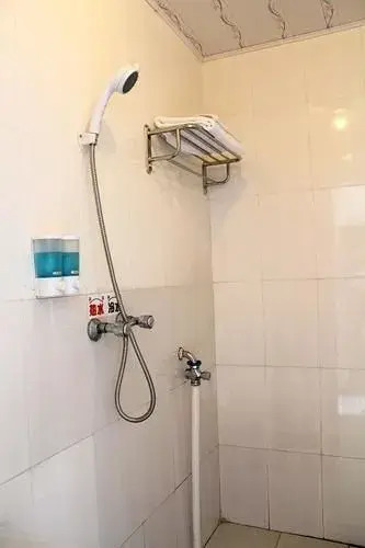Baoshi Business Hotel