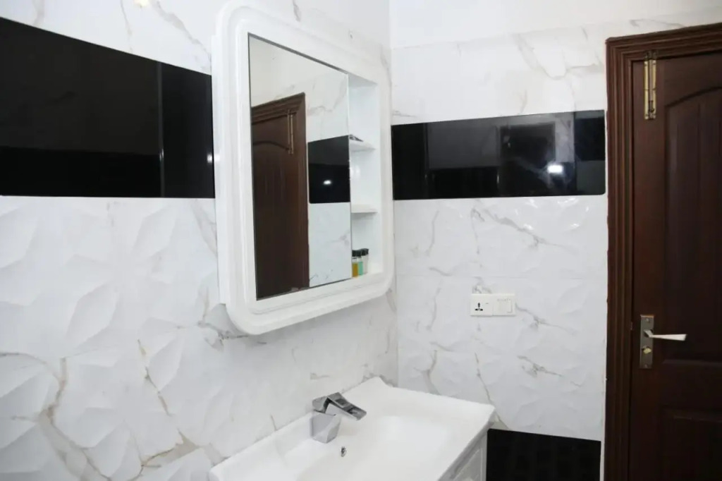 Luxury 3 Bedrooms Apartment