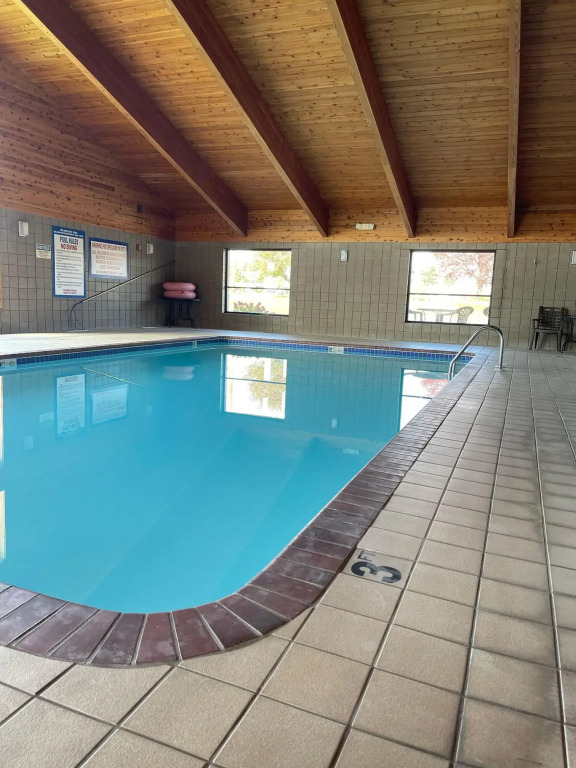 Fairbridge Inn Express