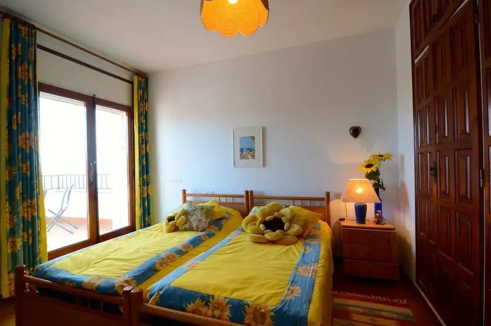 Villa Rocamaura 95