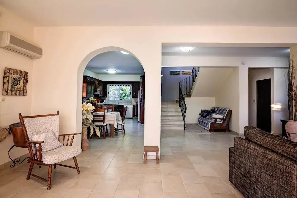 Niki Villa