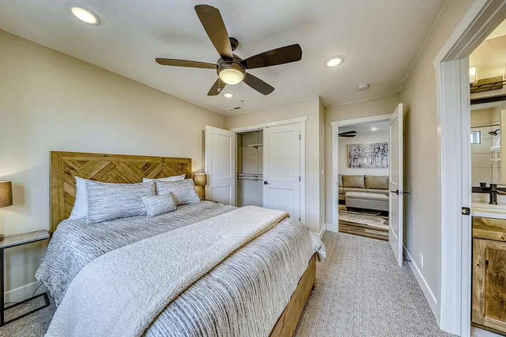 Crooked River 10 A - Entire Home!
