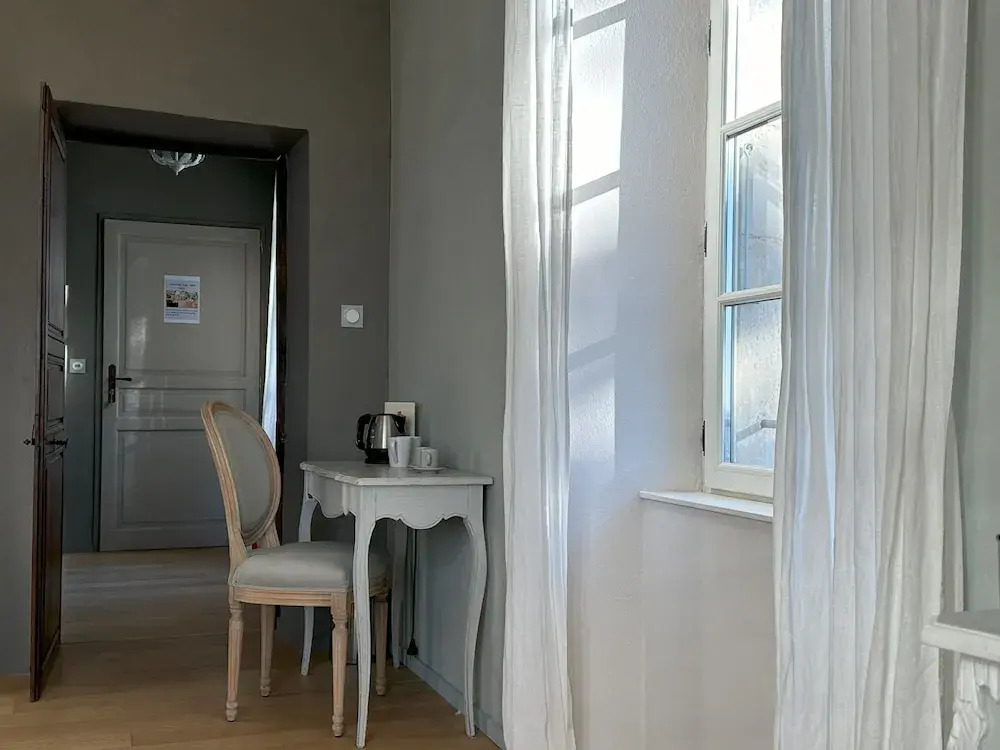 Les Hauts de Sauliès - Chambre et Table dHôtes de charme