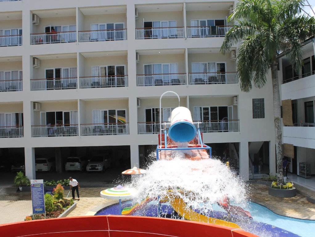 Aquarium Hotel