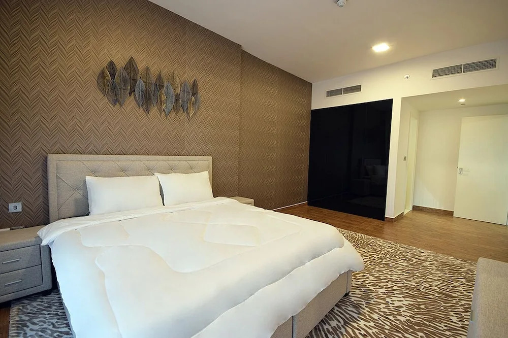 Key Host - Alcove Residence