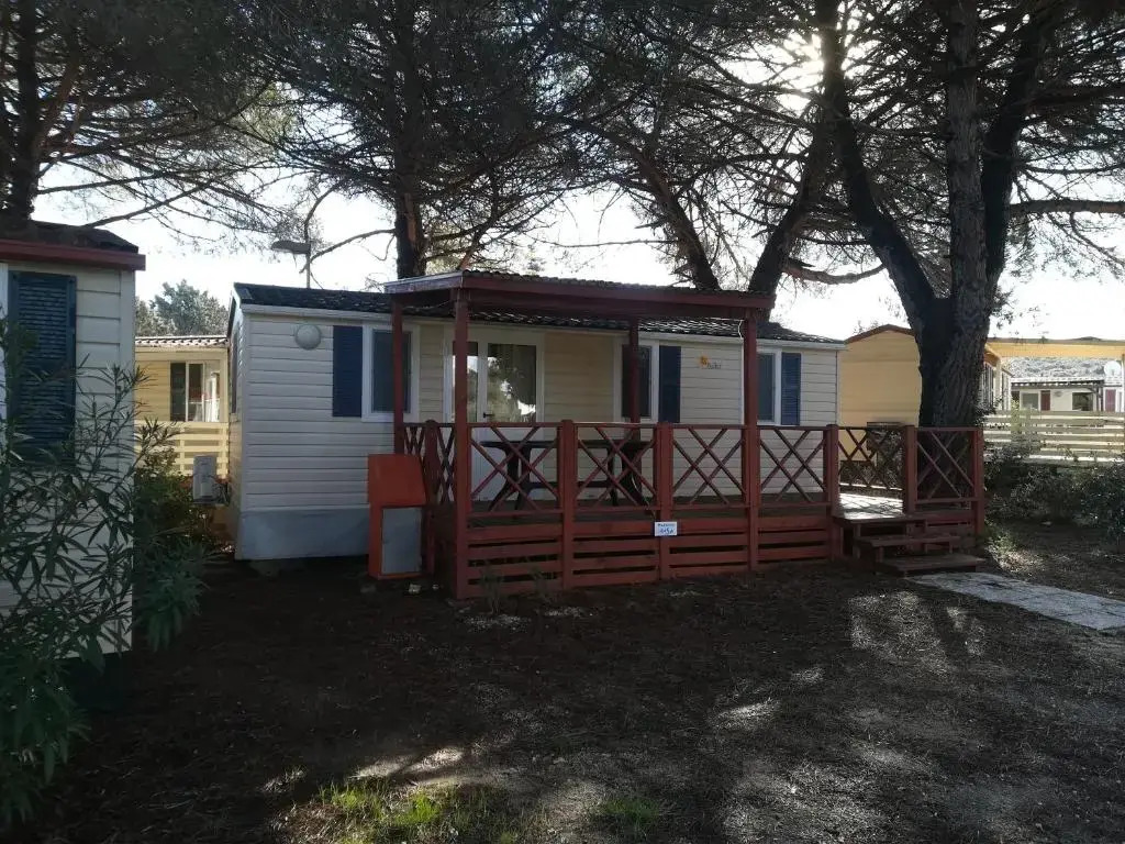 Camping Media Mobile Homes in Brioni Sunny Camping