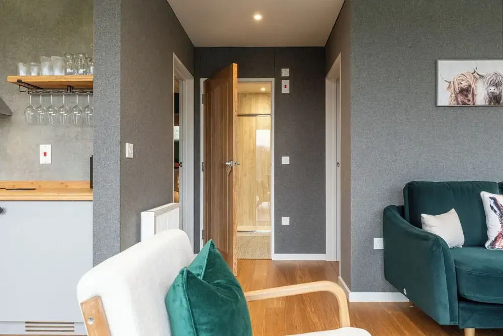 Sustainable 2BD Pod on Old Chalford Farm