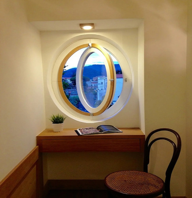 Agora Apartments