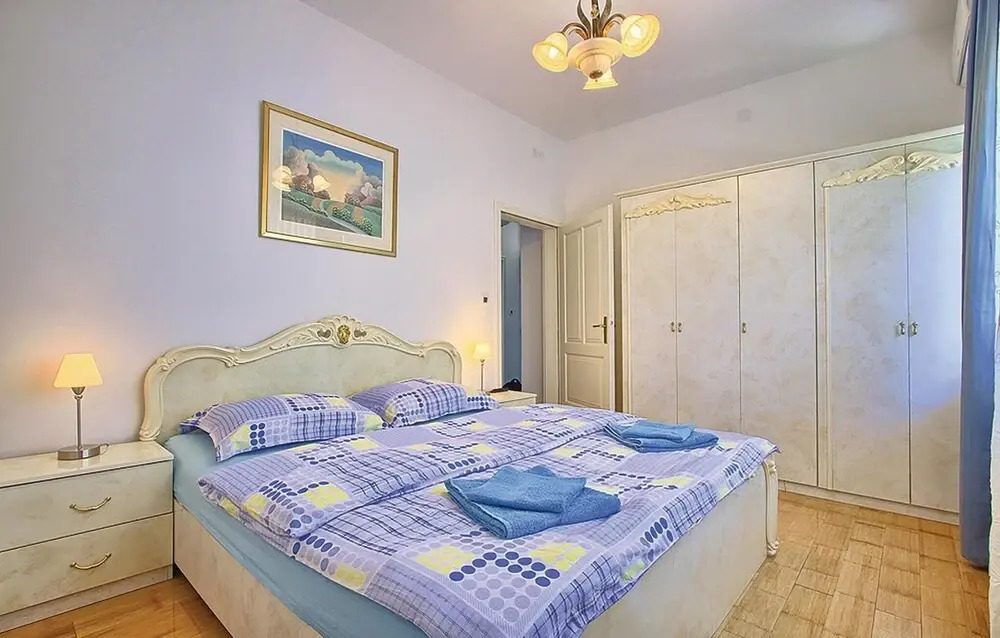 Stunning Home in Porec With Outdoor Swimming Pool, Wifi and 7 Bedrooms