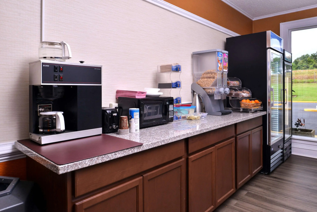 Americas Best Value Inn Richmond VA Midlothian Turnpike