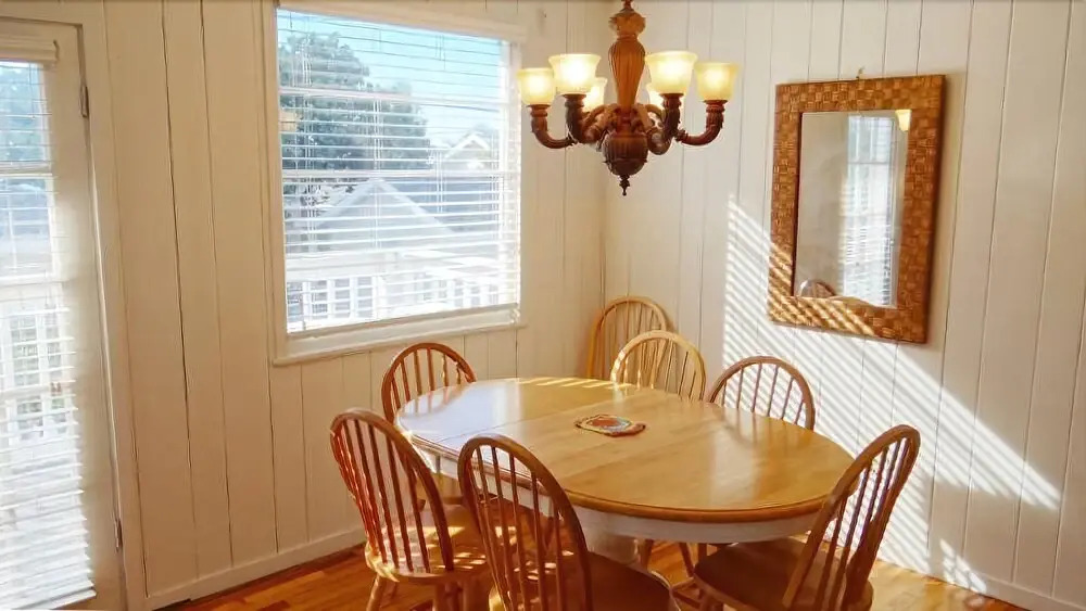 106 30th St 4 Bedroom Home