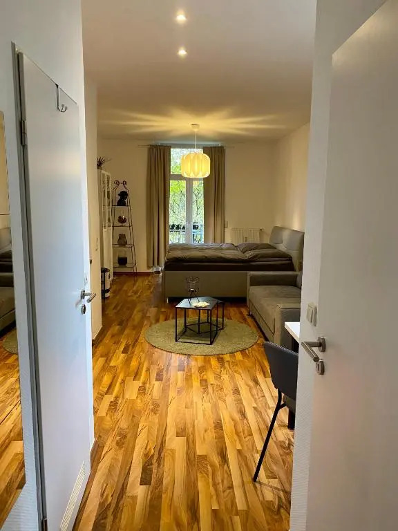 Zentrale Ferienwohnung mit Balkon in Aachen