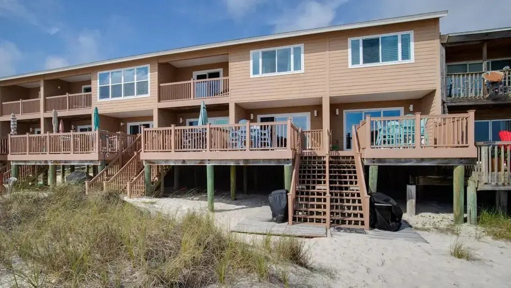 Beautiful Townhome Right On The Gulf - Get Ready To Relax