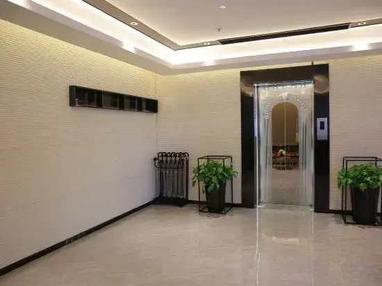 Homeinn Selected Hotel (Chuzhou Langya East Road Suning Plaza)