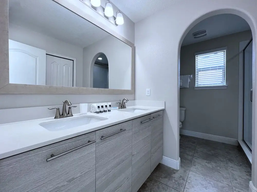 Balmoral Resort-205mcv 4 Bedroom Home by RedAwning