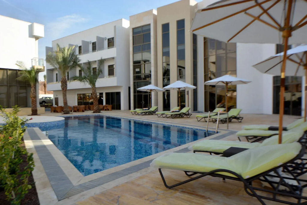 Public Security Hotel & Chalets