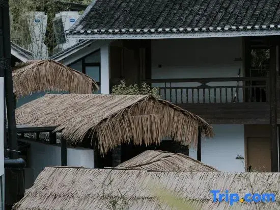 SanShanLi.Rustic Luxury Hotel