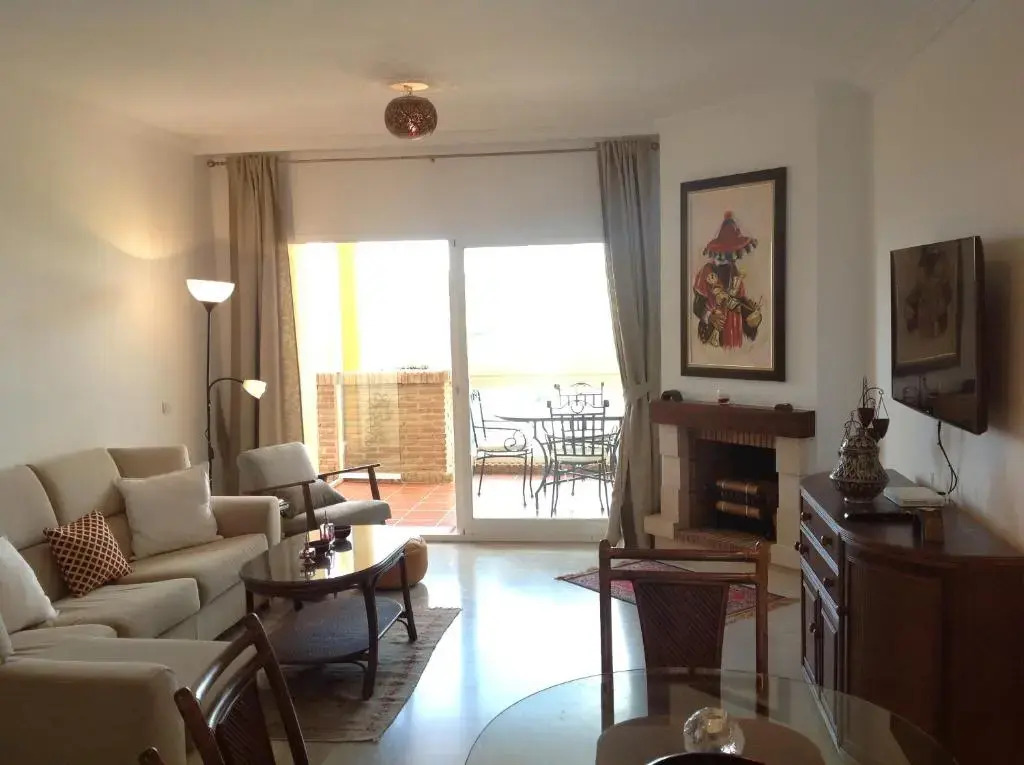 2 Bed penthouse, rooftop terrace, panoramic views