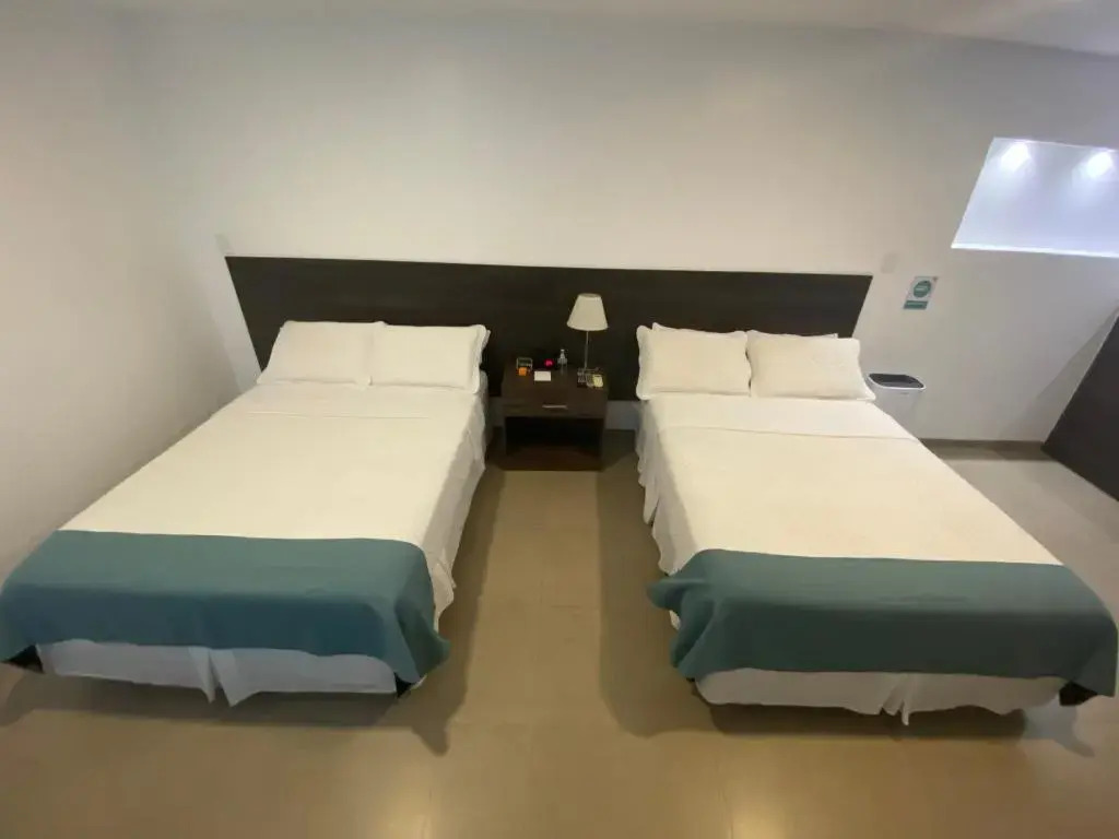 Galapagos Sunset Hotel