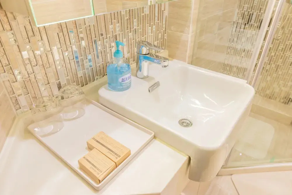 Wisetrip Service Apartments (Wisdom Gate)