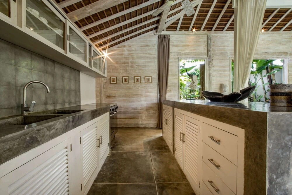 Luxury 4 Bedroom Villa With Private Pool, Bali Villa 2007