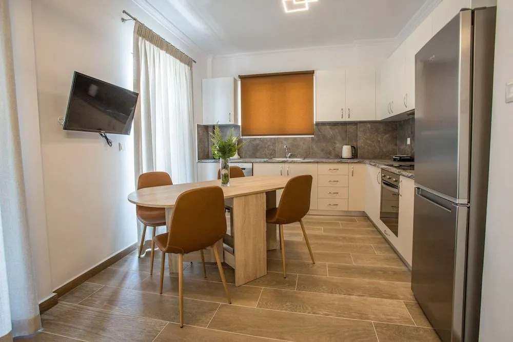 Raise Kifisias Serviced Apartments