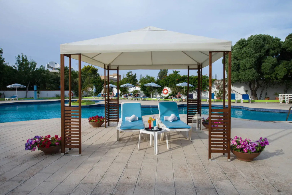 Happy Days Hotel, Adults Only