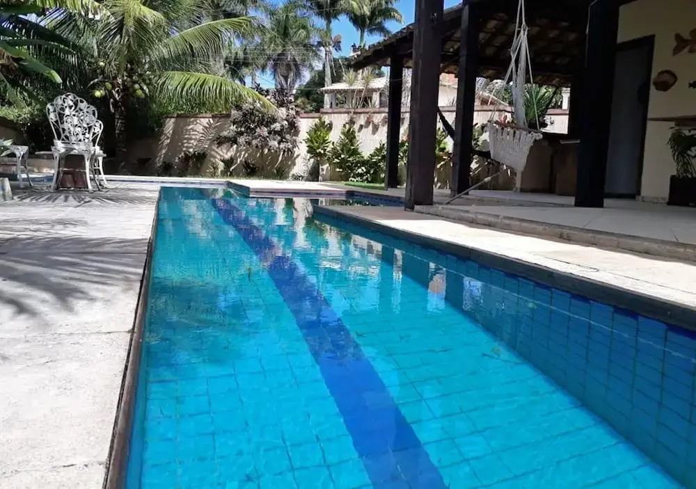 Casa na Praia de Taperapuan com piscina vista Mar
