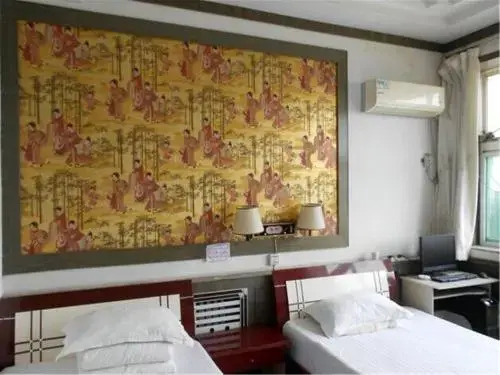 Zhangqiu Yingping Hotel