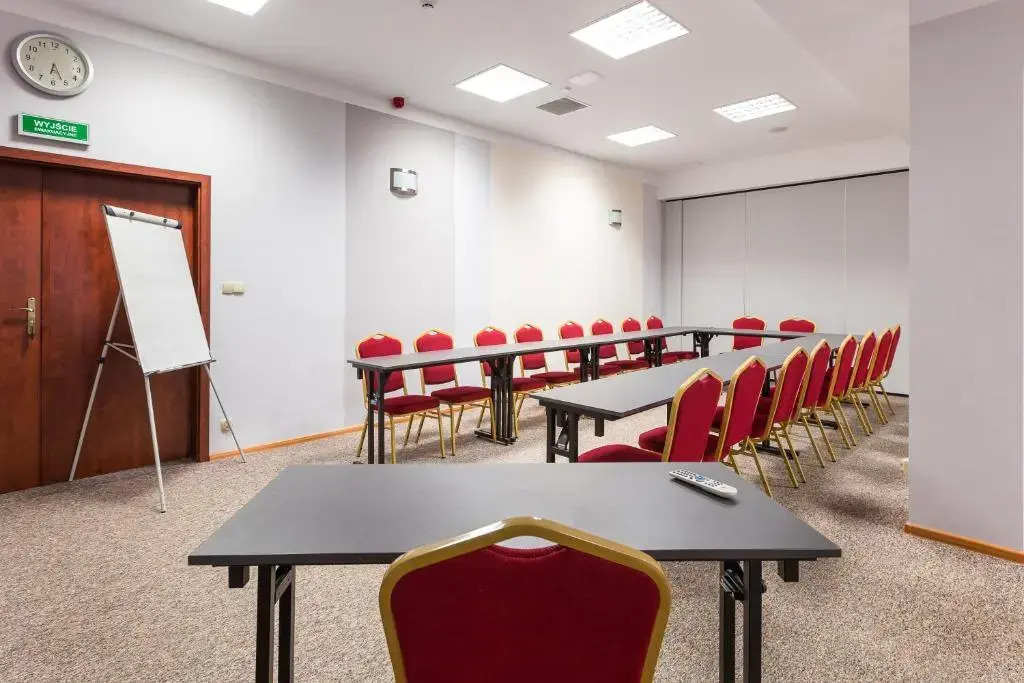 Hotel Przystanek Torun