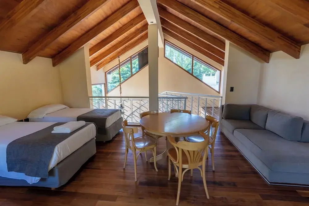 Rent Up -Casa junto al lago Nahuel Huapi