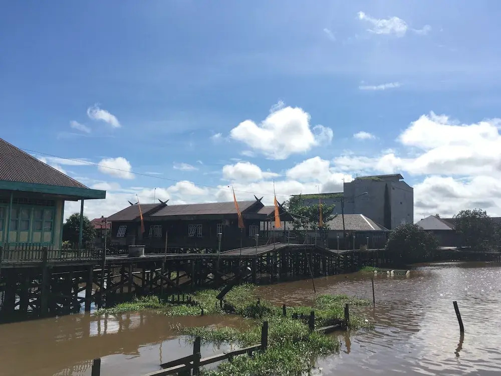 Arut Riverside Guesthouse