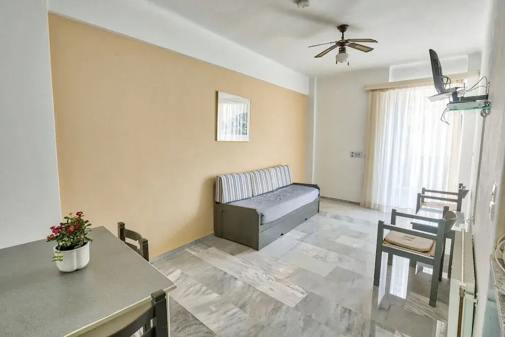 Emilia Hotel Apartments