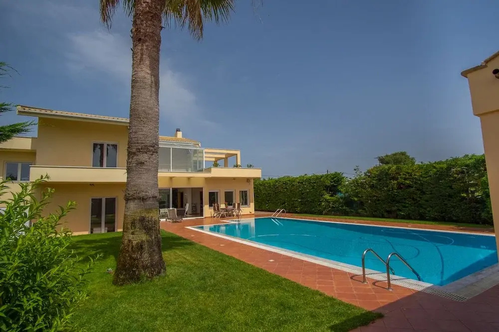 Vila Nikopolis
