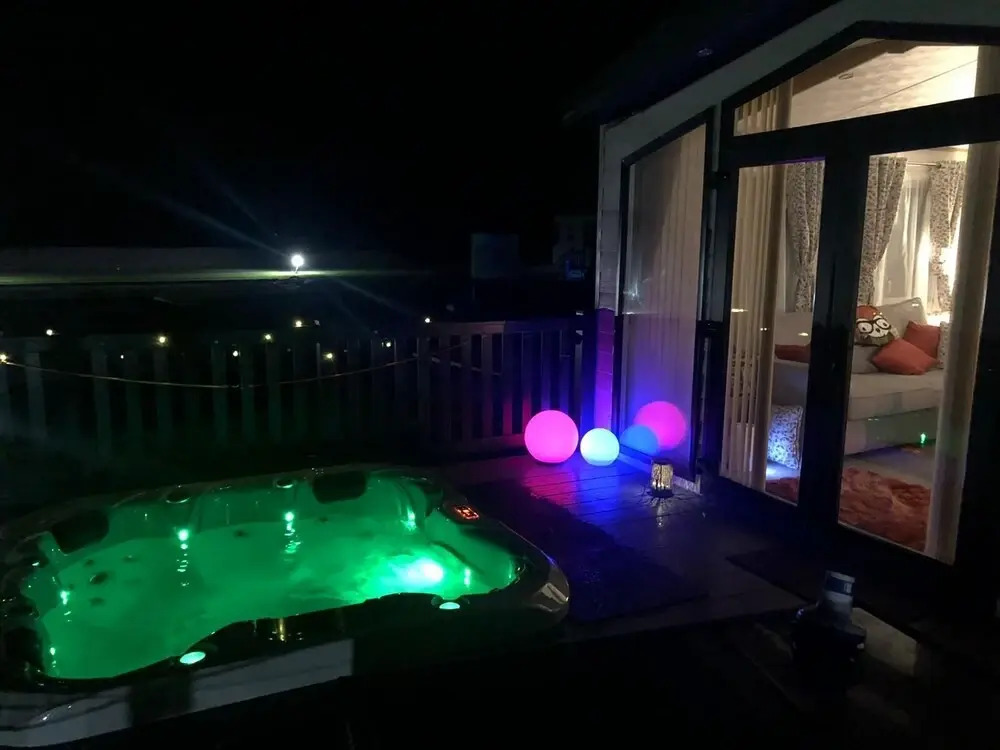 Skywalker 51 2 Bedroom With Hot Tub