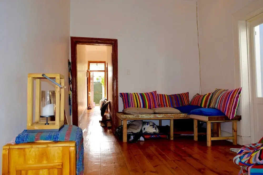 2 Bedroom House in Observatory Cape Town