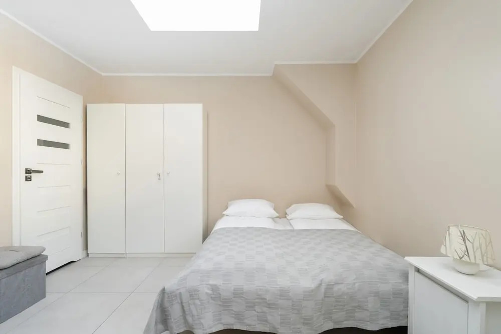 Comfortable Studio In Poznan By Renters
