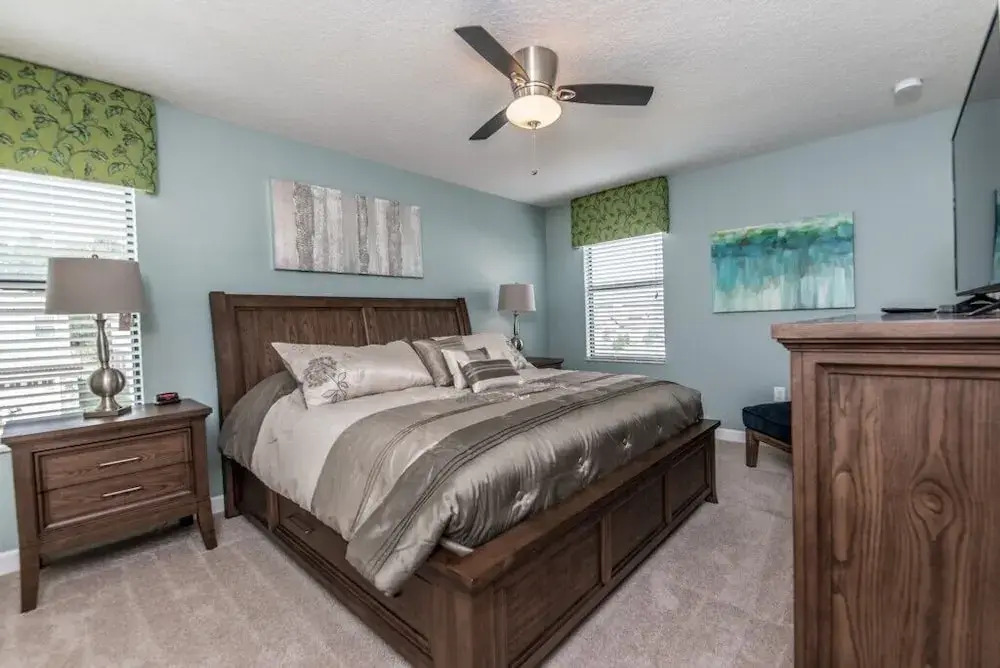 5-Bedroom Villa in Four Corners 1458RF