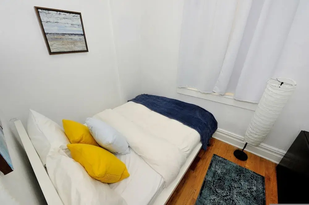 Midtown West Furnished Apartment 3BR Perfect Share