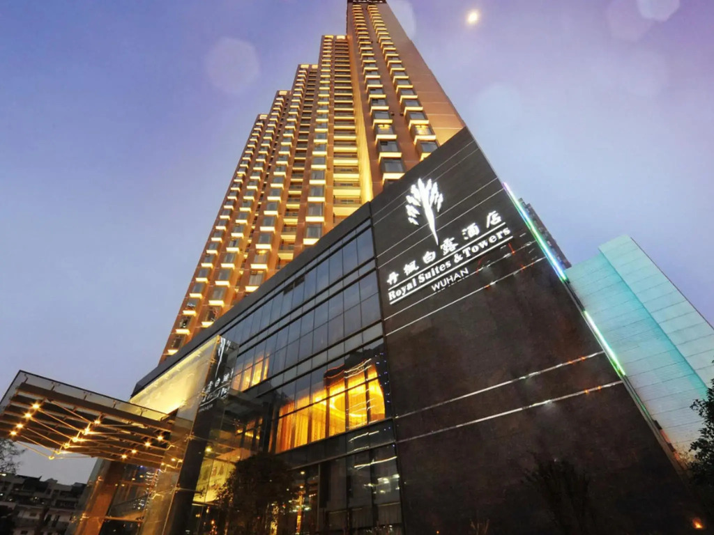 Royal Suites & Tower