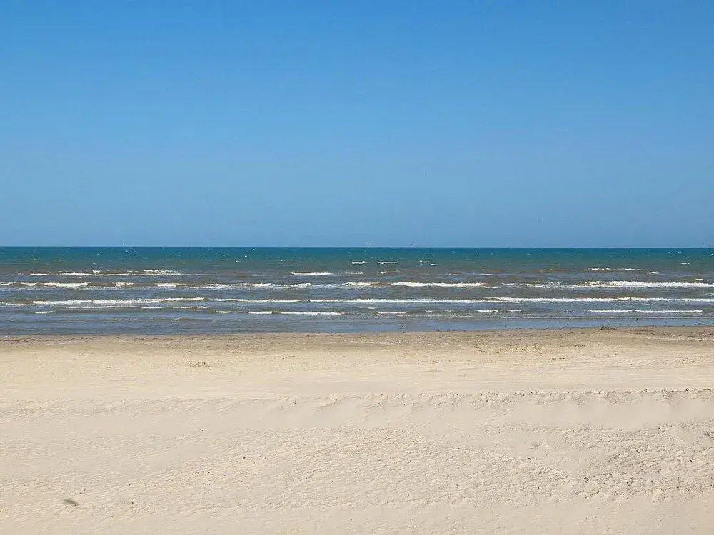 Gulfwaters Beachfront Resort 101/102 - 12 Br Home