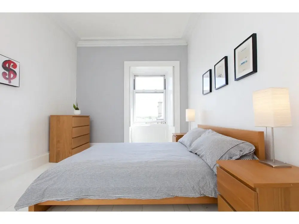 Stylish/spacious/central! Fab Festival Flat For 4