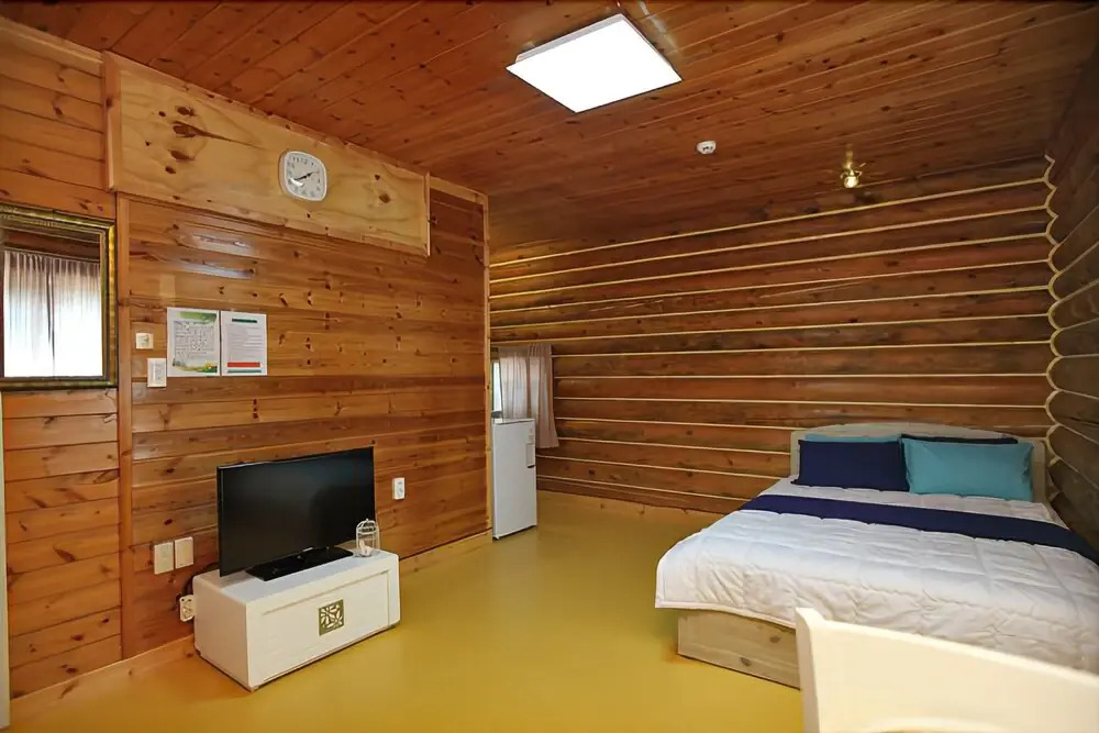 Muju Moon River Pension