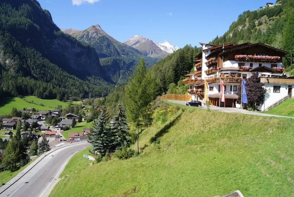 Alpin Panoramahotel Lärchenhof
